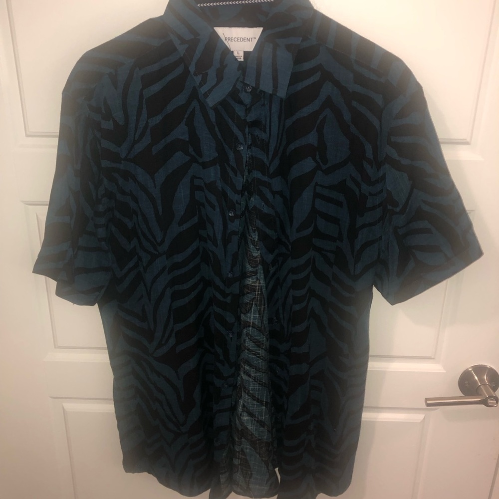Men's Blue and Black Patterned Shirt